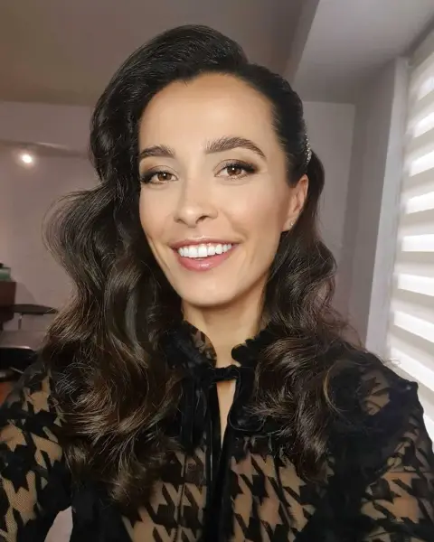 Instagram story: a selfie recommending the quiz